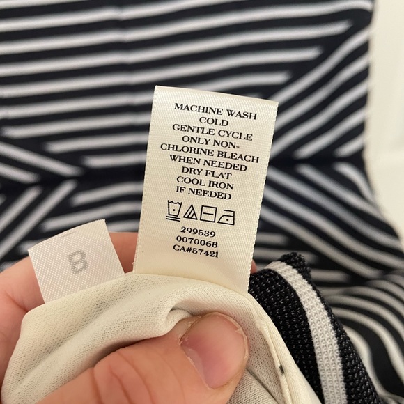 Ann Taylor, black and white striped dress, size 12 - Picture 7 of 7